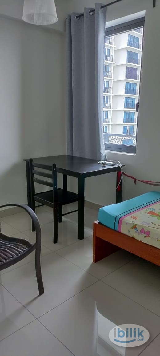 Single Room at Trefoil, Setia Alam - Image 1