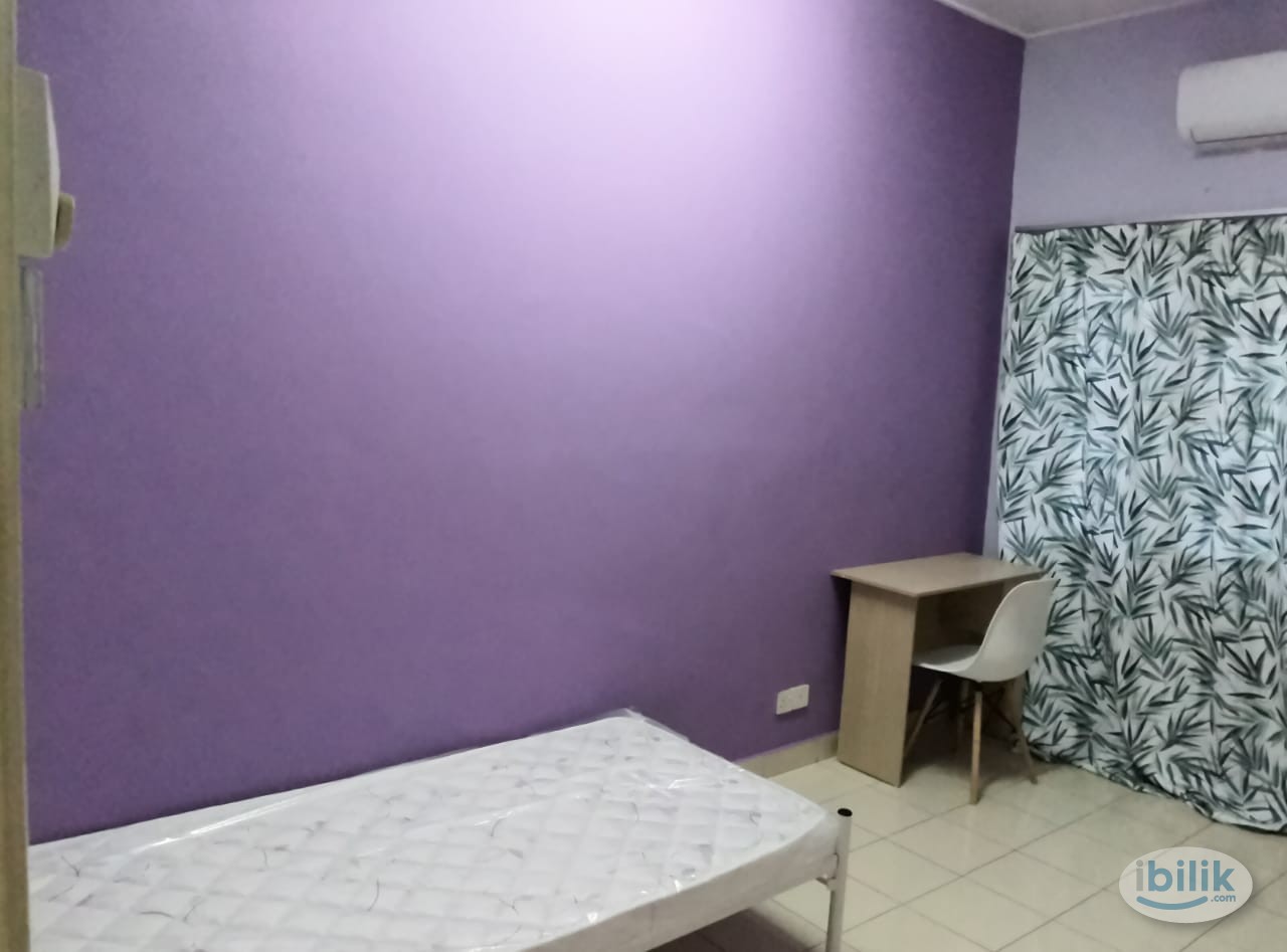 Middle Room at Bandar Botanic, Klang - Image 2