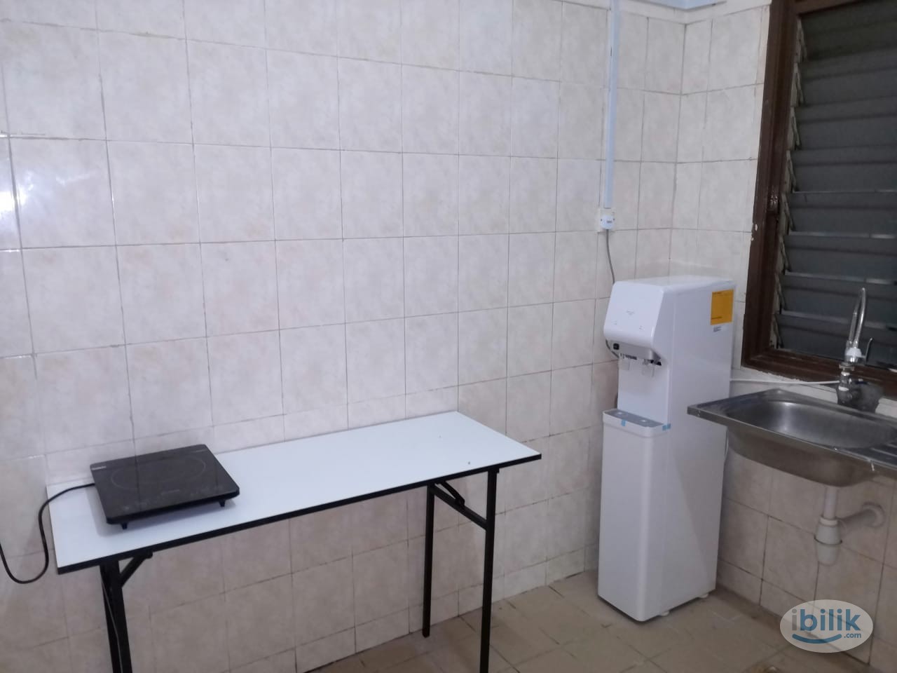 Middle Room at Bandar Botanic, Klang - Image 4