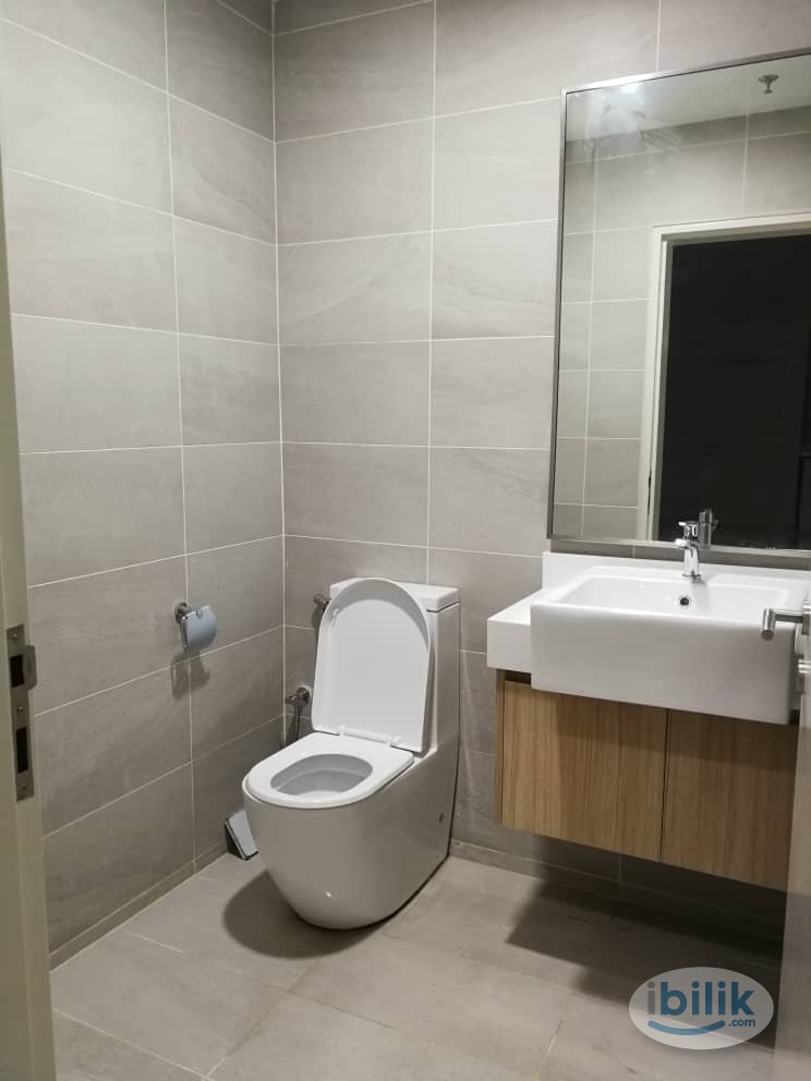 Middle Room at Third Avenue @ Cyberjaya, Cyberjaya - Image 2