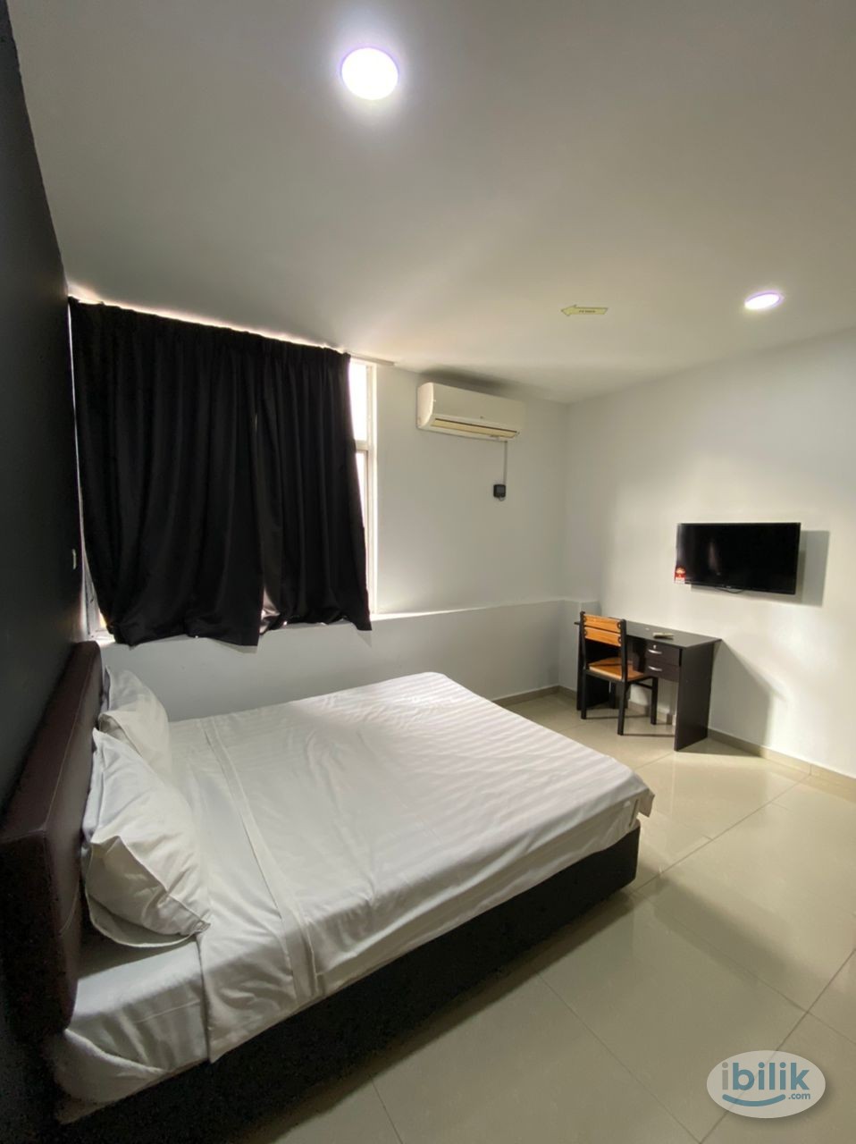 Middle Room at Subang Jaya, Shah Alam - Image 1