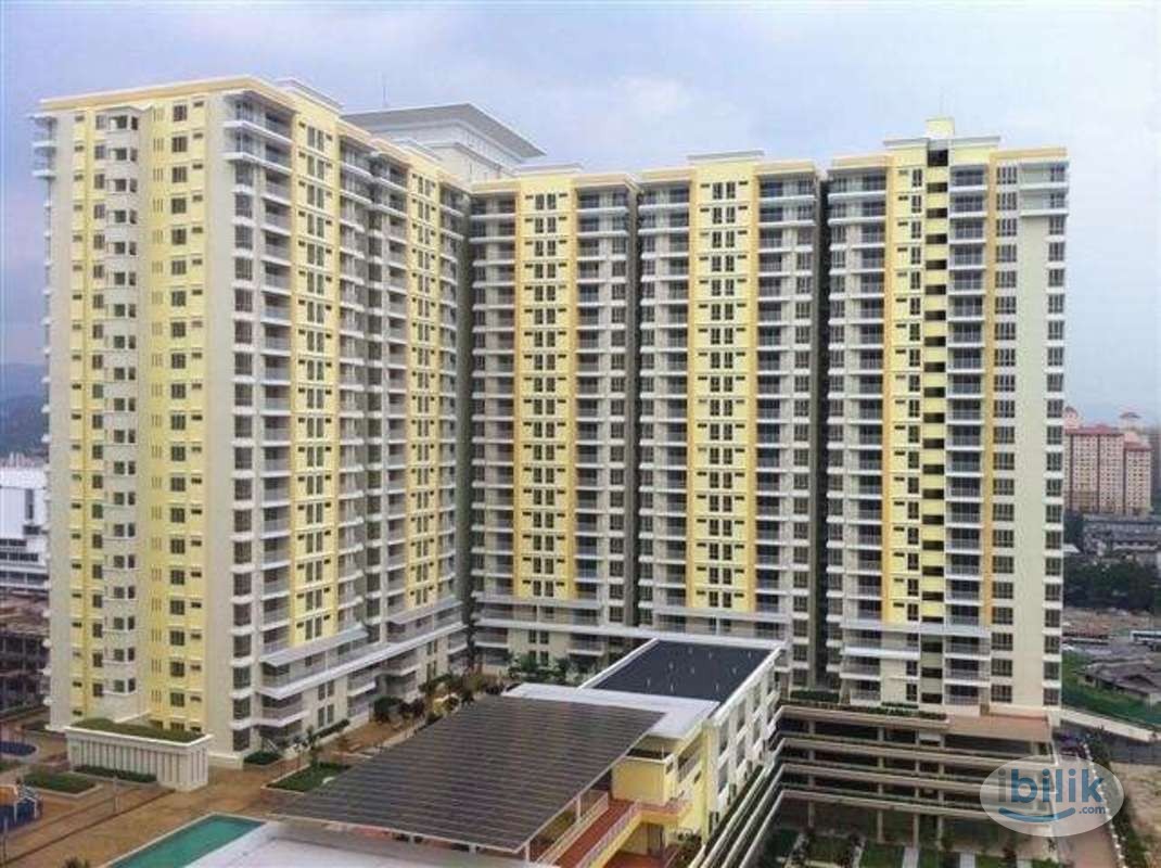 Semi-furnished Medium Room for Rent at Platinum Lake PV13, Setapak - Image 1