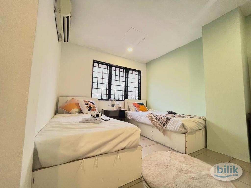 Private Room For Rent Walking Distance To Maluri MRT - Image 4
