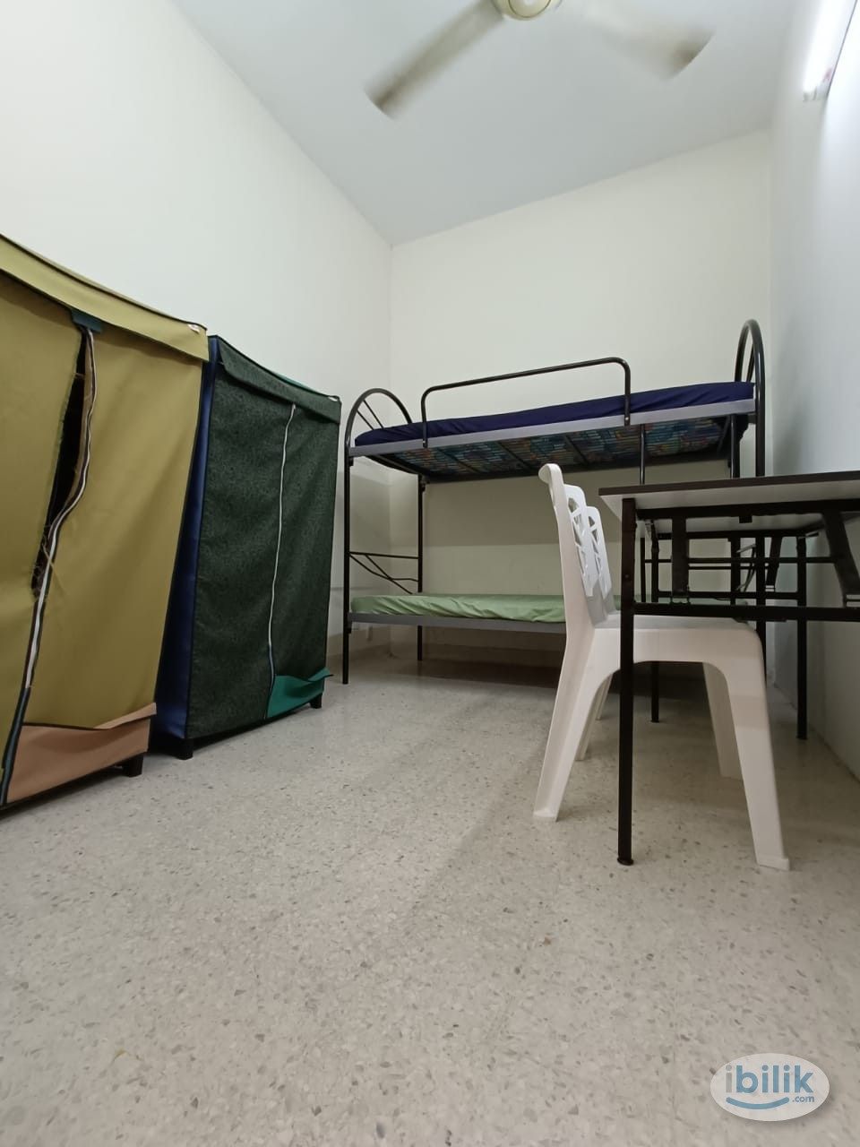 🙋🏻‍♀️Single Room For Rent To 🟢 LRT Taman Paramount 🚝Walking Distance 3 Minutes🚶‍♀️🚶‍♂️ - Image 1