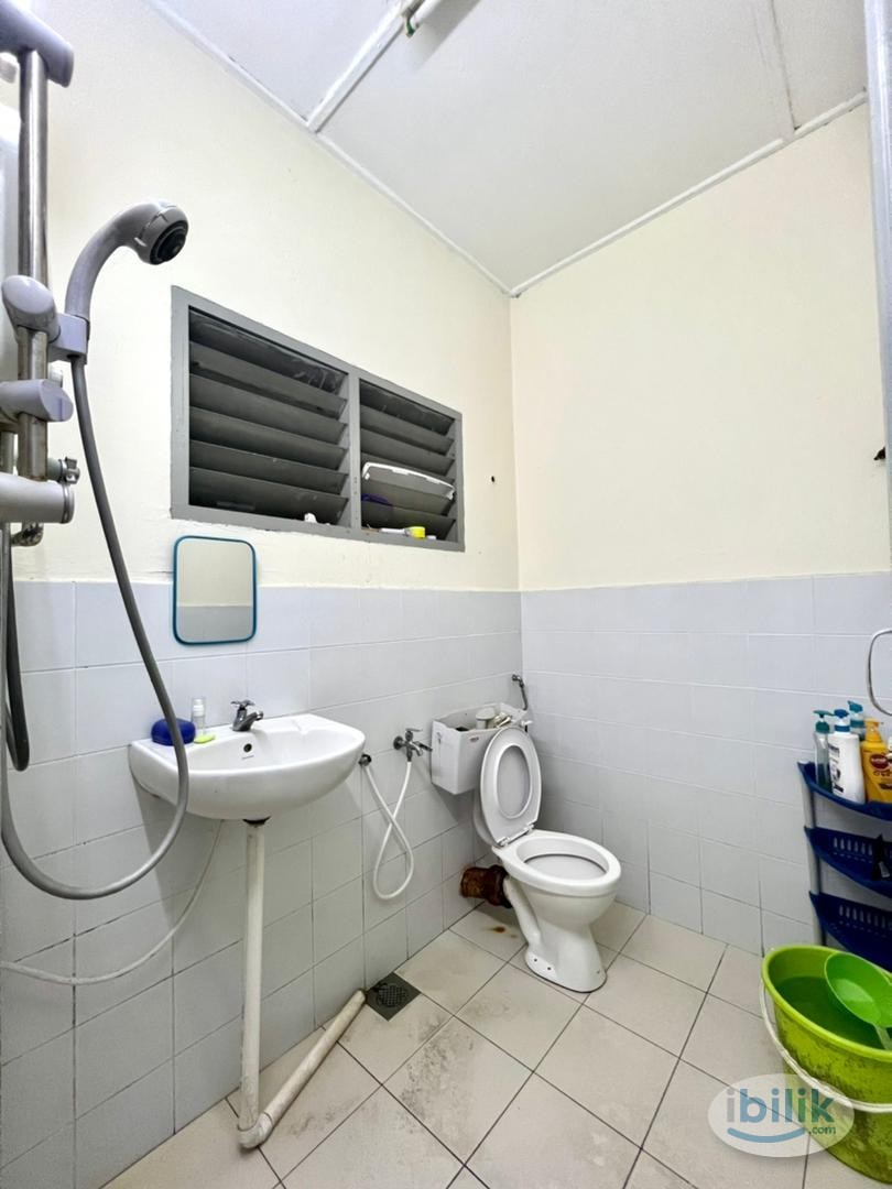 🙋🏻‍♀️Single Room For Rent To 🟢 LRT Taman Paramount 🚝Walking Distance 3 Minutes🚶‍♀️🚶‍♂️ - Image 2