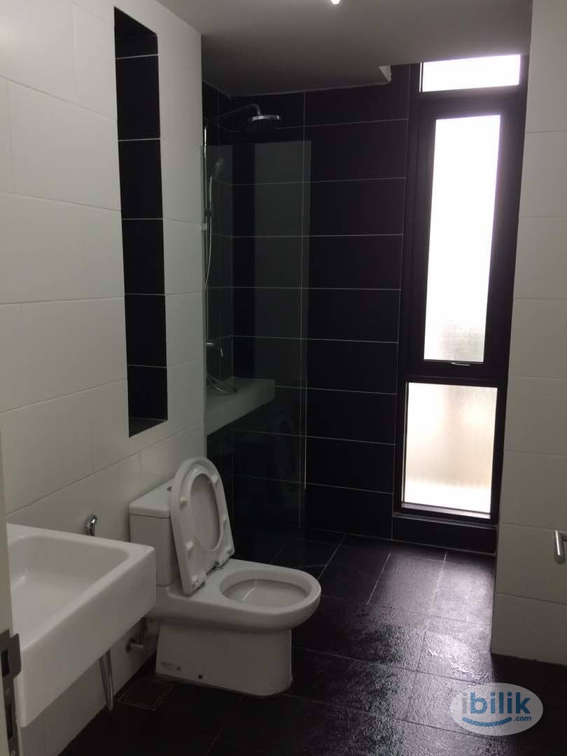 Master room near arkadia desa parkcity - Image 2