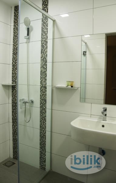 Room nearby Sunway Velocity - Image 1