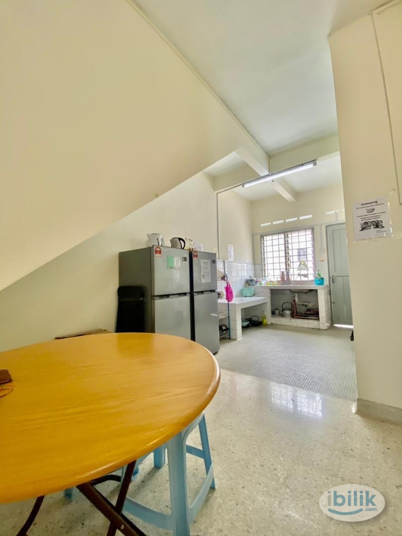📌Walking Distance 3 Mins to LRT Taman Bahagia ( Jalan SS 2/4 ) 🌈 ( 300 Booking Fees ONLY ) ⭐⭐ - Image 2