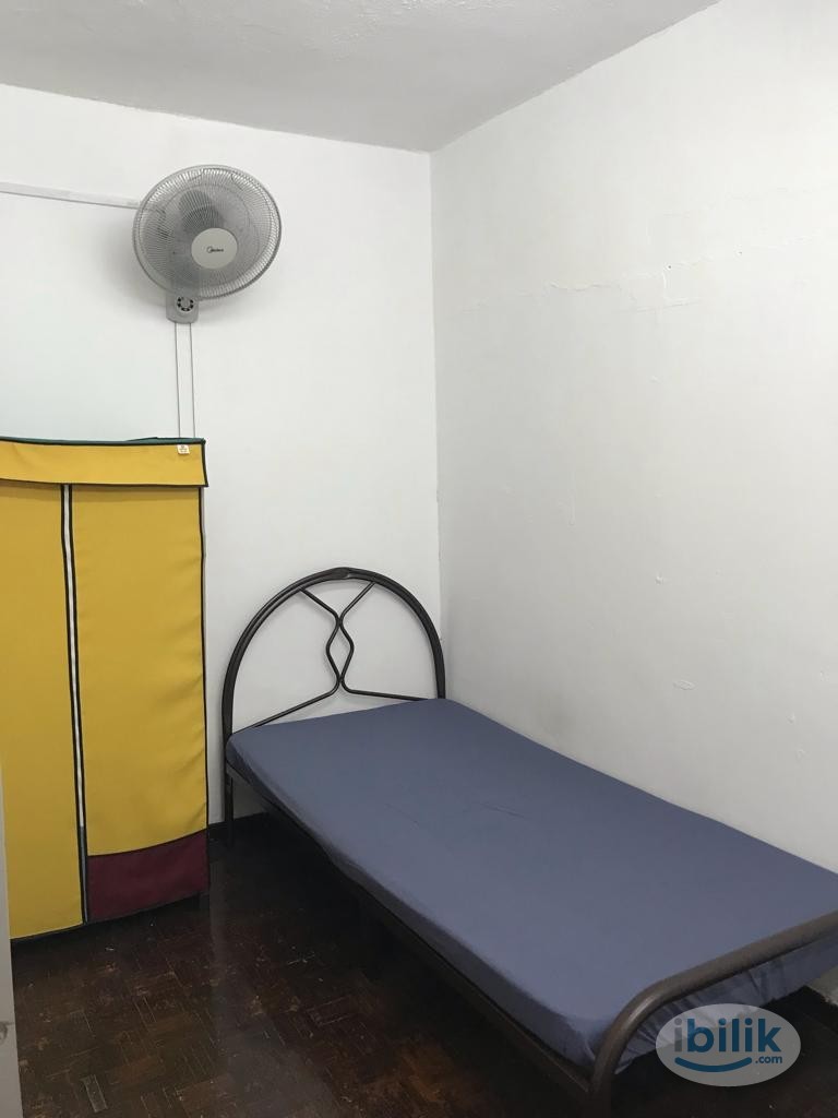 One Month Deposit! Single Room at Putra Bahagia, Putra Heights Near to LRT Station - Image 1