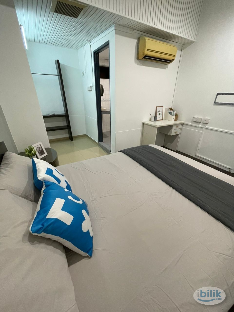 📌( Rm 300 Deposit Fees ONLY ) 🌈Super Nice Master Room ( Private Bathroom )🎈  at Taman Pelangi , Johor Bahru - Image 3