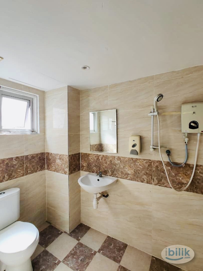 Hotel Room For Monthly Rent At Taman Maluri - Image 4