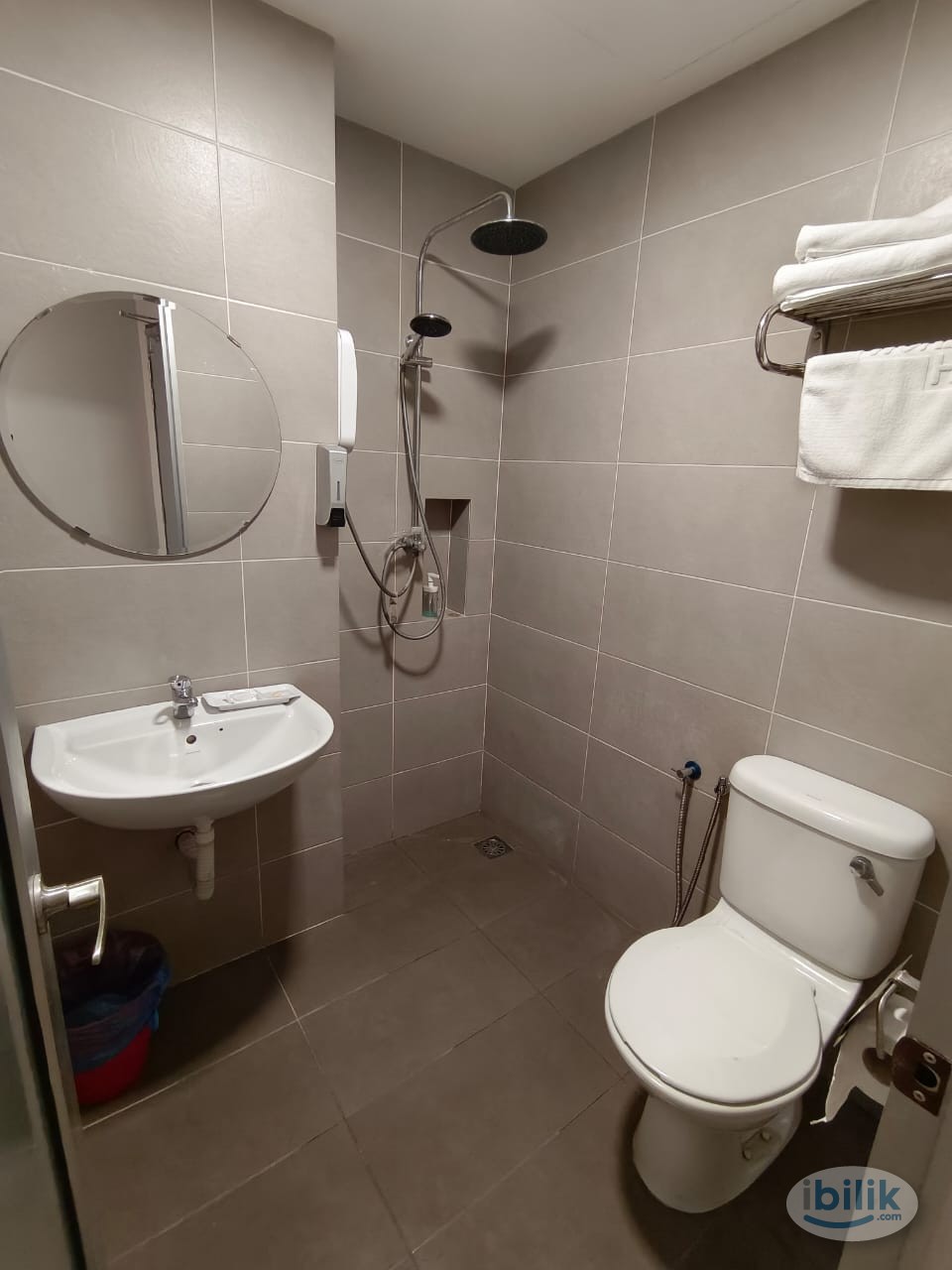 Middle Room at Setapak, Kuala Lumpur - Image 3