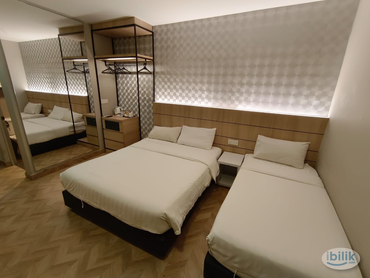 Middle Room at Jalan Genting Klang, Setapak - Image 2