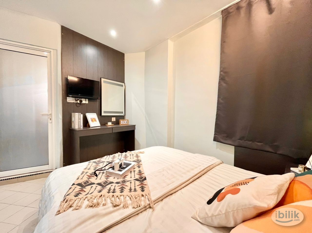 NICE LOCATION - NEWLY RENOVATED HOTEL STYLE FOR RENT Q INN (WALKING DISTANCE TO SUNWAY PYRAMID - PJ Seapark / Kelana Jay - Image 3