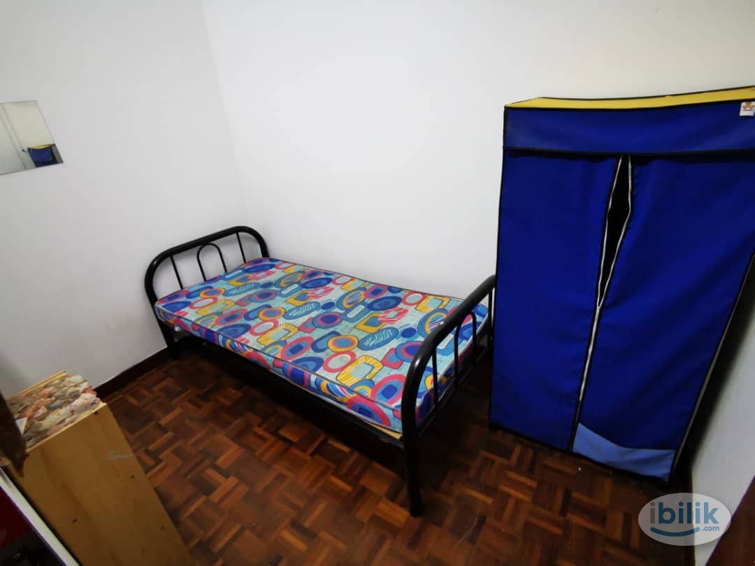 Single Room at Kota Damansara, Petaling Jaya - Image 1