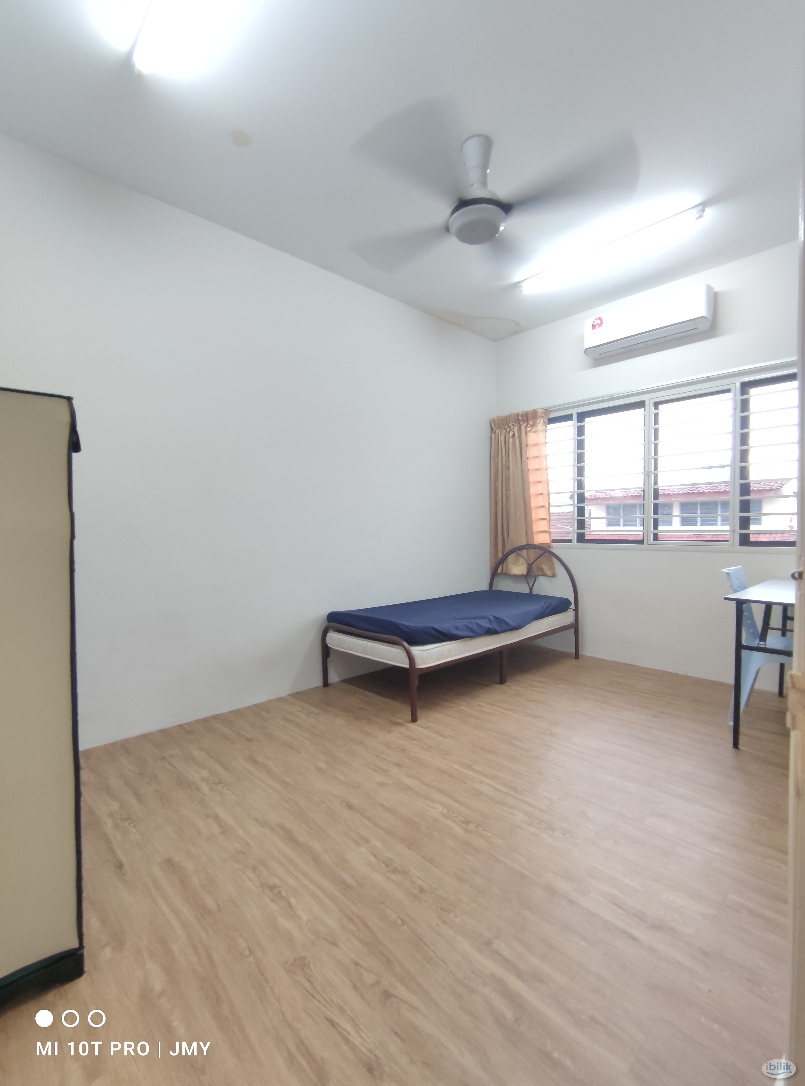 ❗❗NEAR LRT Taman Paramount !!Seapark COZY ROOM WITH HIGH SPEED WIFI AT SEA PARK!!! - Image 1