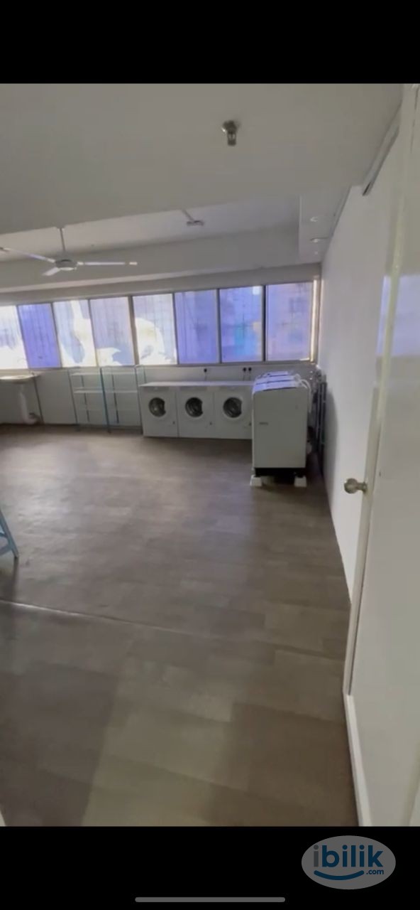 💥Master Room For Rent At KL💥🚩🚩Walking distance to Monorail Chow Kit - 2 Mins ONLY    🚩🚩KK Mart is available downstairs - Image 2