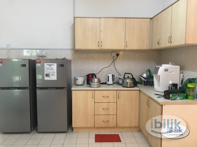 Bandar Utama BU1-12 All You Can Move In With High Speed Wifi Budget Room Rent - Image 2