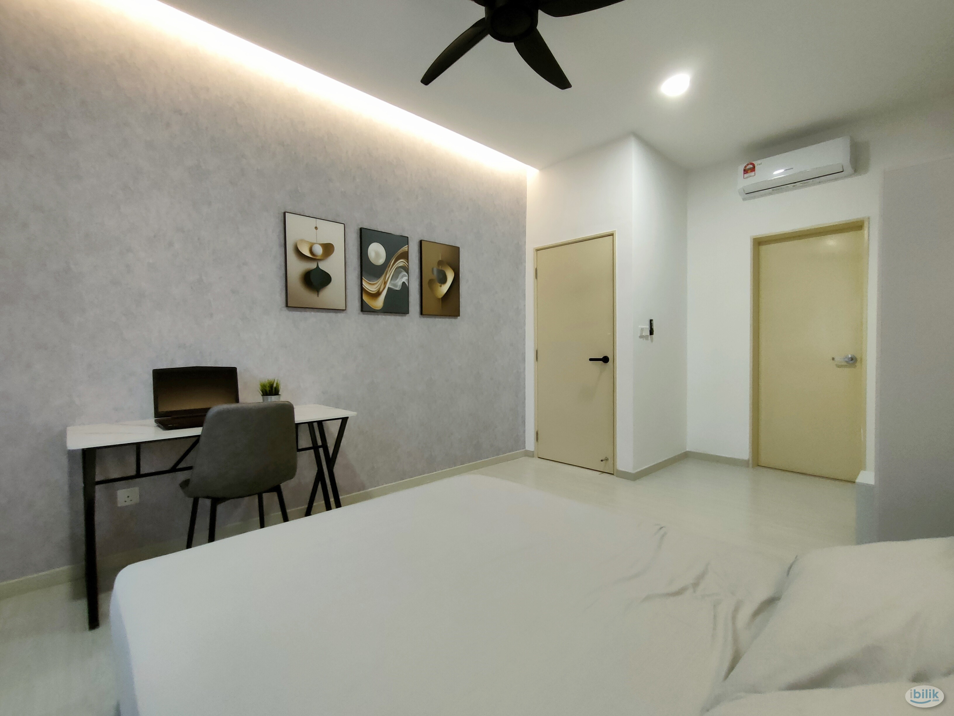 [FEMALE UNIT] Master Room at The Hamilton, Wangsa Maju | Link Bridge to Sri Rampai LRT - Image 2