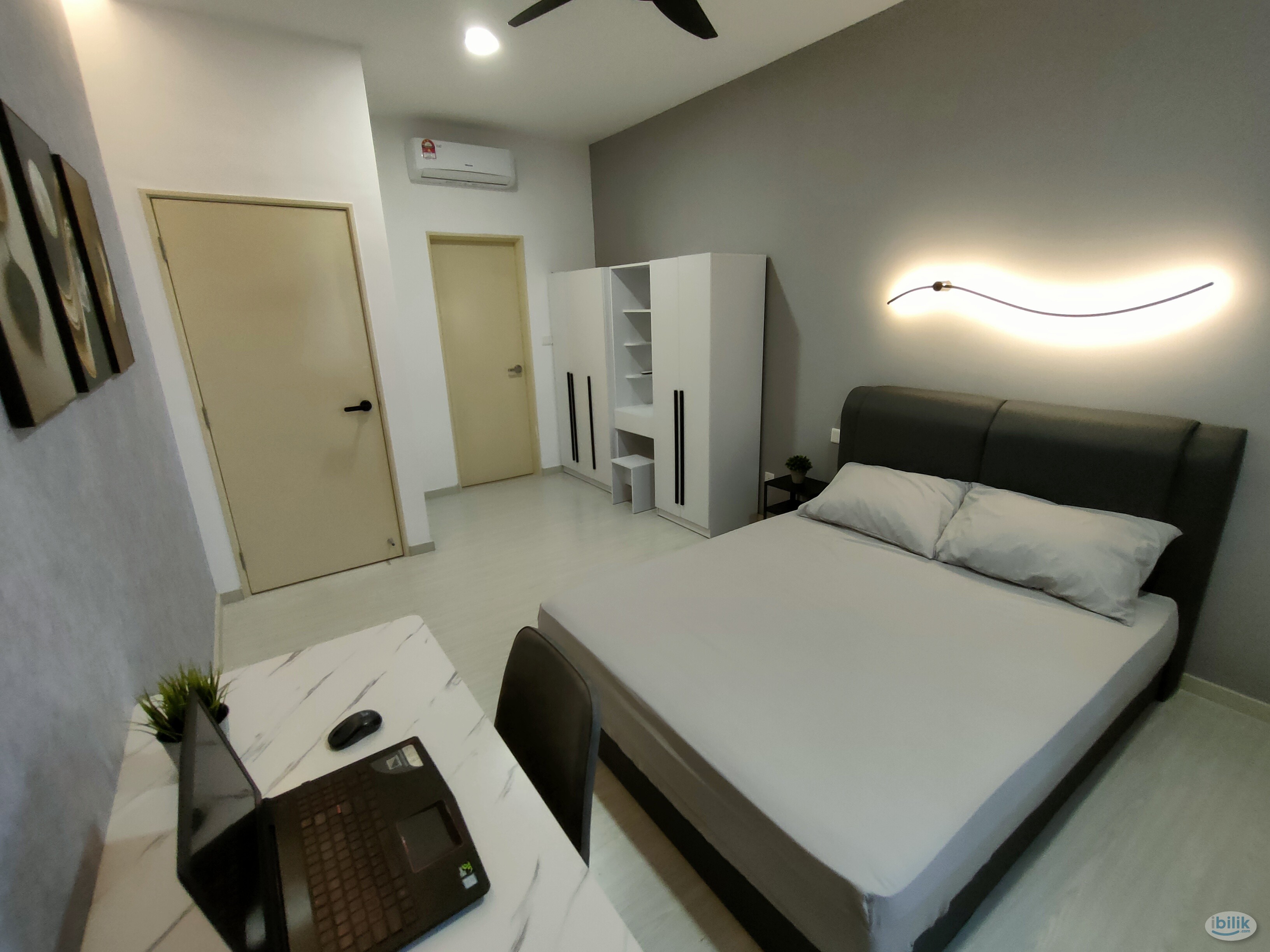 [FEMALE UNIT] Master Room at The Hamilton, Wangsa Maju | Link Bridge to Sri Rampai LRT - Image 3
