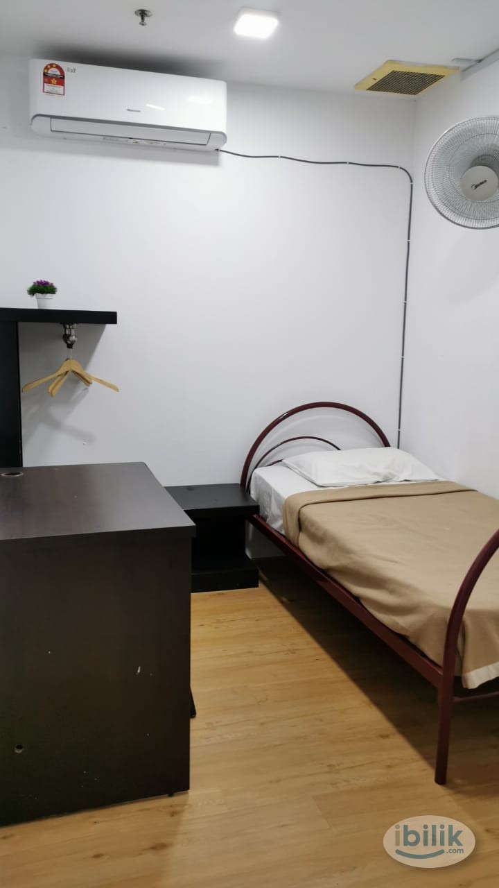 SIngle Room Available in Bandar Puchong Jaya walk to LRT Station - Image 2