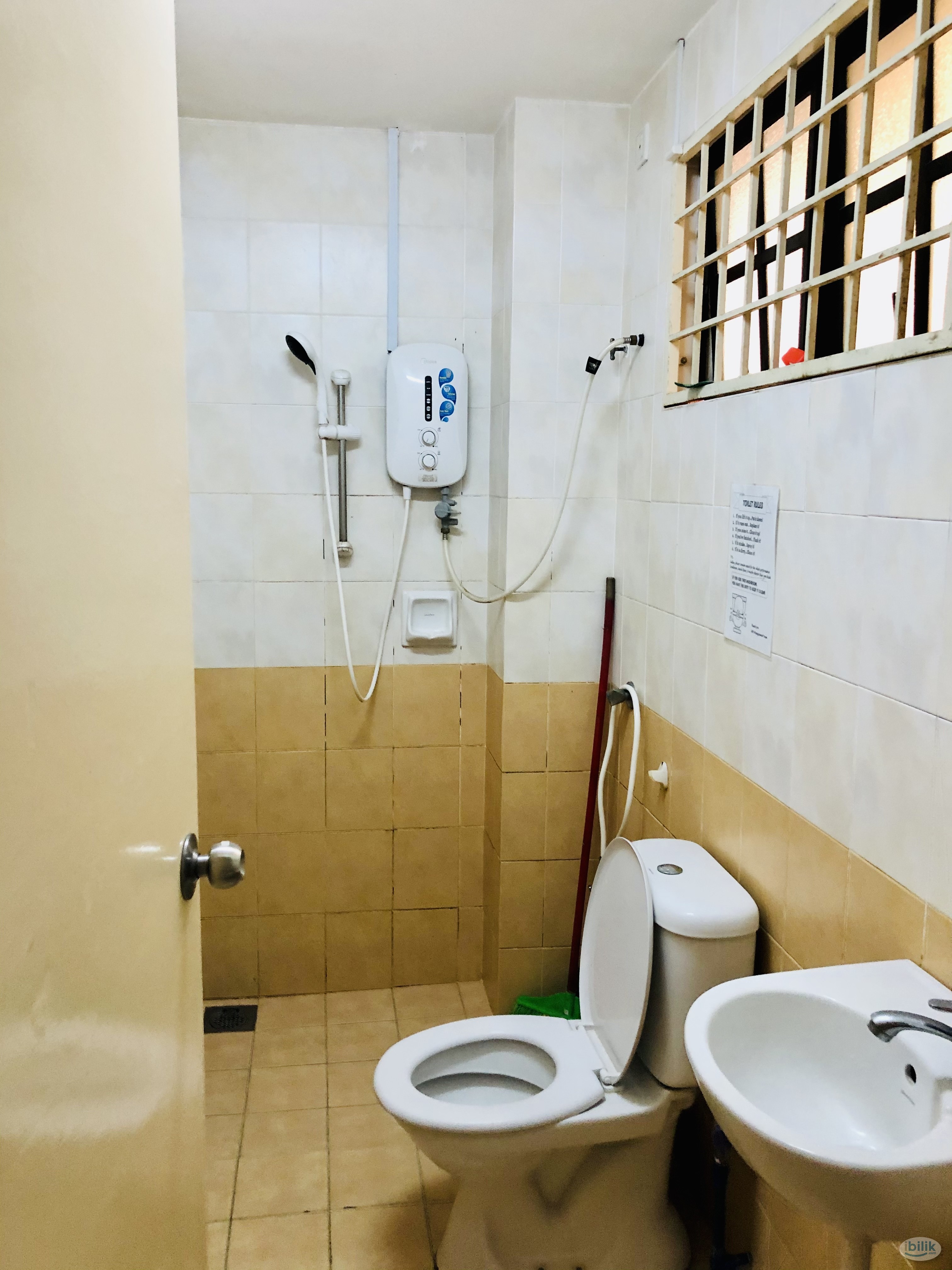 Landed Room For Rent At mutiara bukit jalil - Image 3