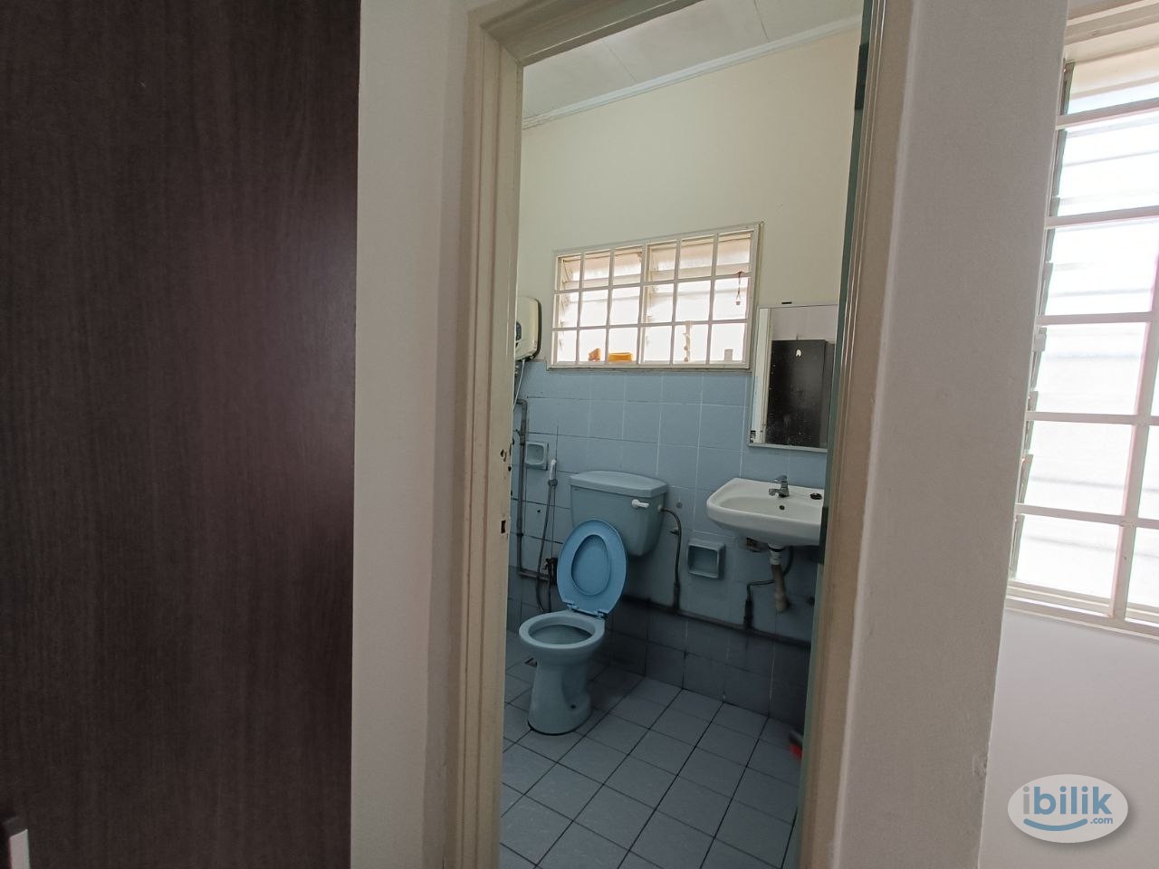 Middle Room at USJ 6, UEP Subang Jaya - Image 3
