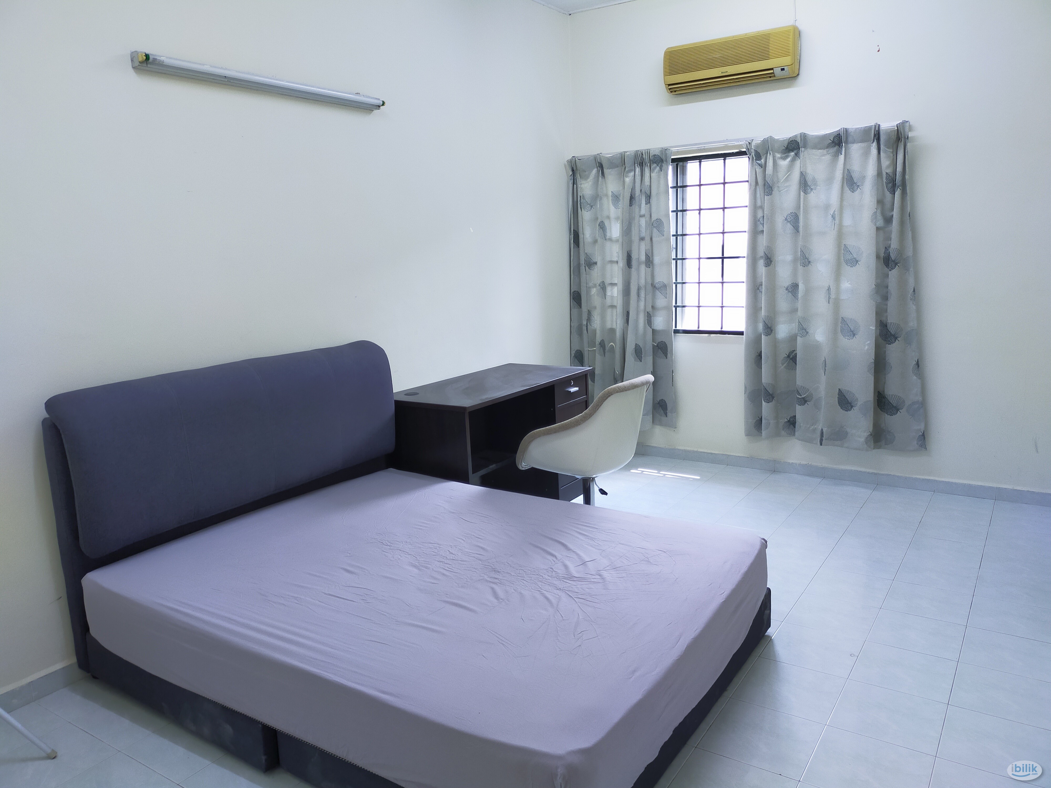 Master Room Rent in Bandar Puteri Puchong 5mins to Koi Tropika, Bandar Puteri LRT Station - Image 1