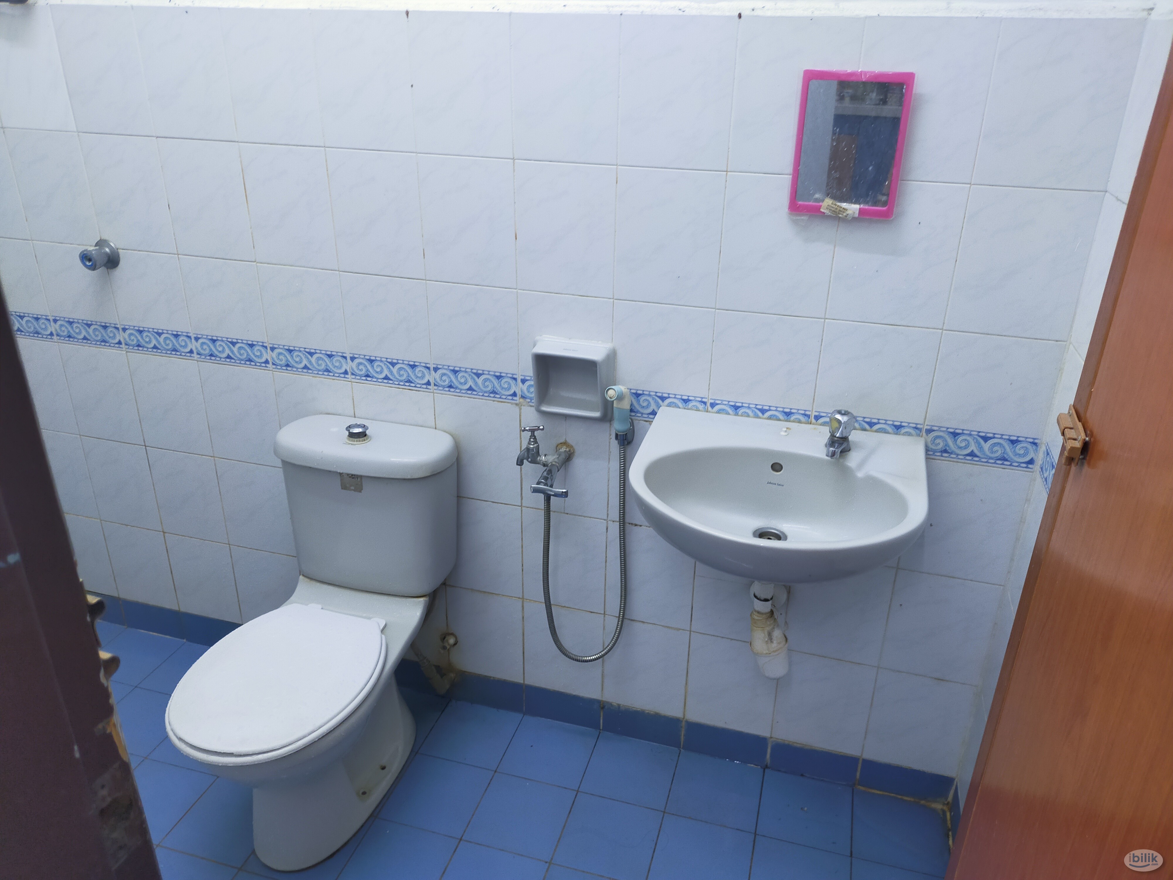 One Month Deposit Only ❗ Middle Room Rent in Bandar Puteri, Puchong Near to LRT Station - Image 3