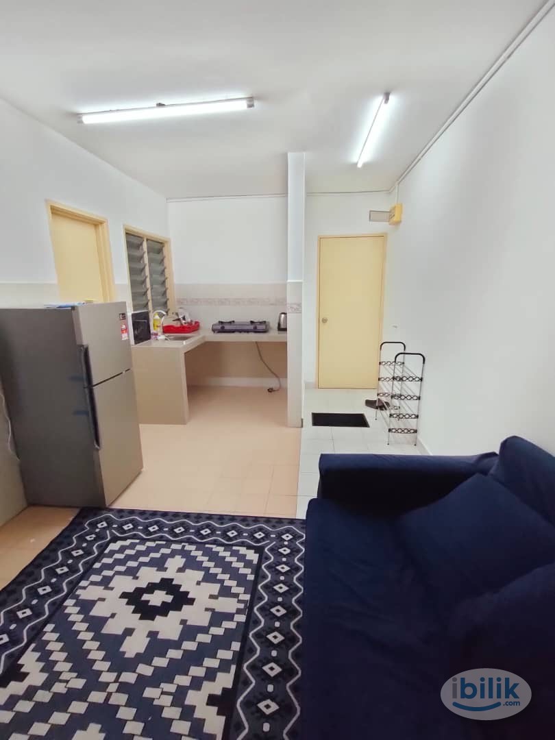 Single Non Sharing Room at Block E Flora Damansara, Damansara Perdana - Image 3