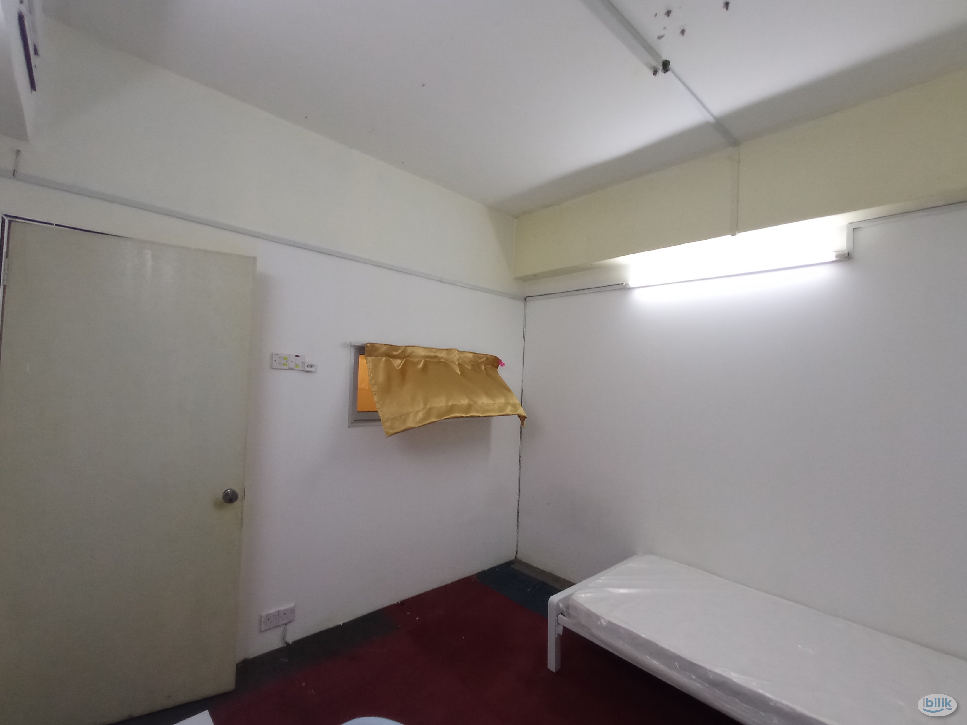 Middle Room at Bandar Puchong Jaya, Nearby Aeon Supermarket, 130m Walking to IOI Puchong Jaya LRT. - Image 2