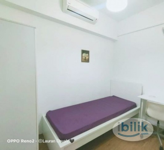 Room with Air-Condition in SS15, Subang Jaya 10mins 🚶‍♂️ to LRT Station & INTI College - Image 1