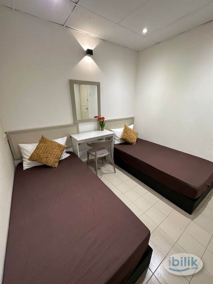 Ramadan Promo 🕌 3 mins to Starling Mall 🚶‍♂️ Room Rent at Damansara Utama - Image 4