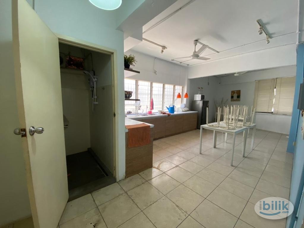 Zero Deposit ❗ Master Room with Private Bathroom in Bukit Bintang - Image 1