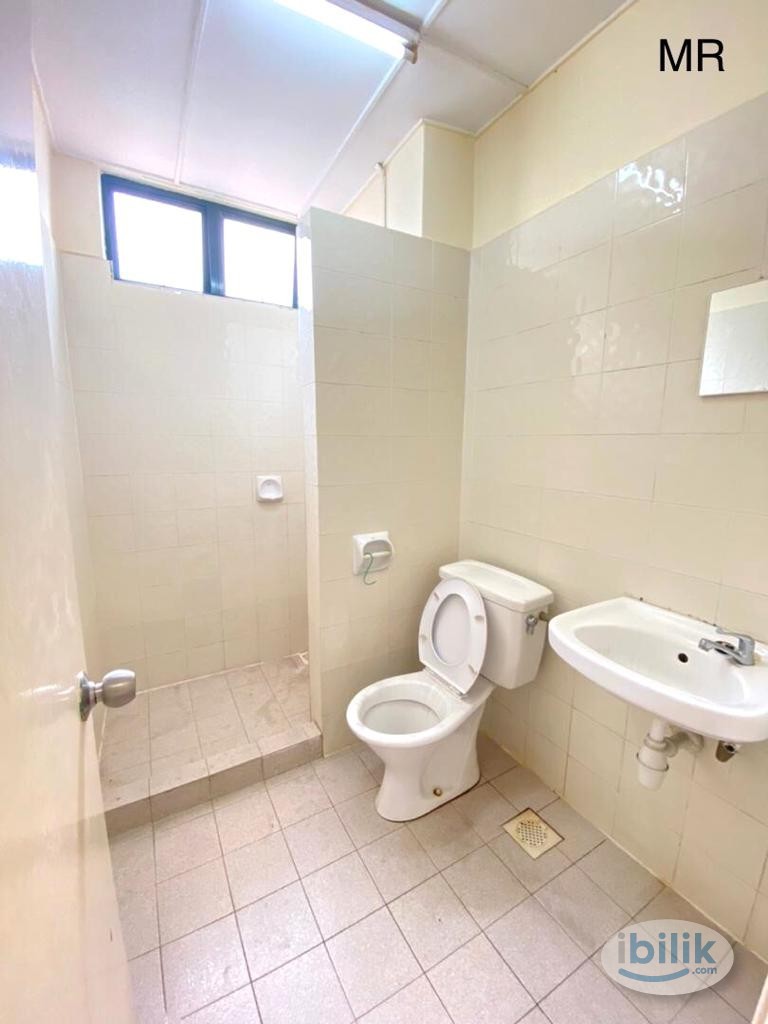 Room Rent in Tropicana Indah Near to Surian MRT Station & Sunway Mall - Image 2