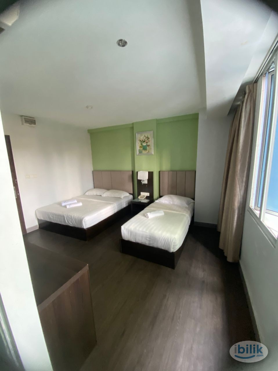 Room with Private Bathroom 🚽 Just a walk to Petaling Streets 6mins 🚶‍♂️ LRT/MRT Pasar Seni - Image 3
