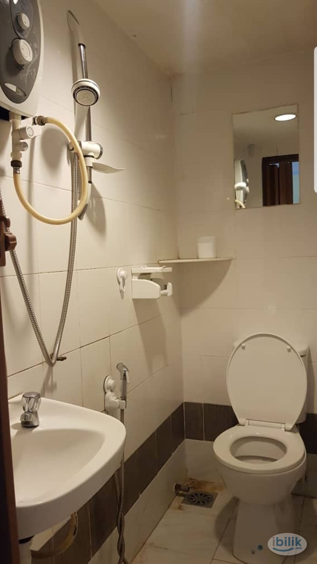 Room Available in Dataran Sunway Near to The Strand Mall, Surian MRT Station 🚡 - Image 3