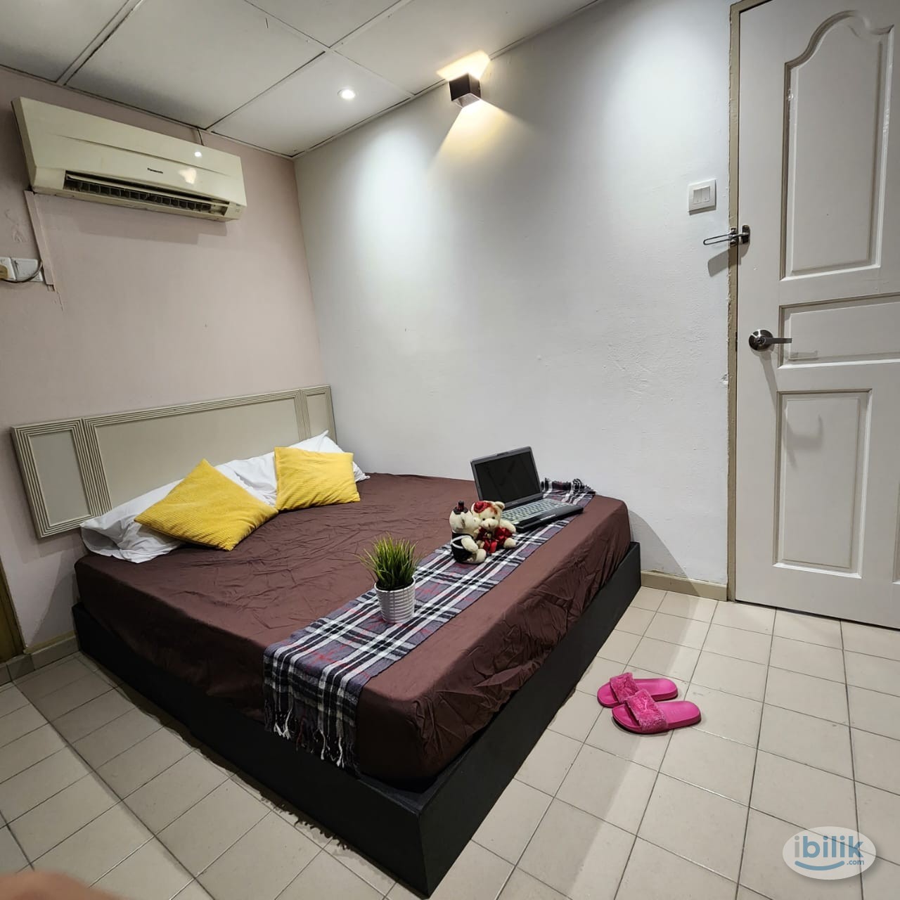 [LIMITED WINDOW ROOM WITH PRIVATE BATHROOM] Co-Living Hotel Room @ SS 21, UPTOWN DAMANSARA - Image 2