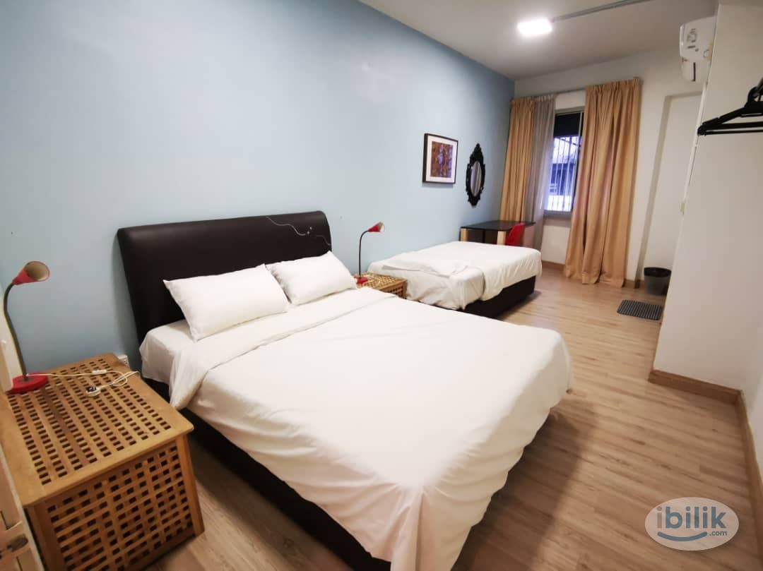 [QUEEN SIZE & SINGLE BED with Private Bathroom] New Co-Living Hotel Room at Bukit Bintang !!! 5 Mins Walk to MRT Bukit B - Image 1