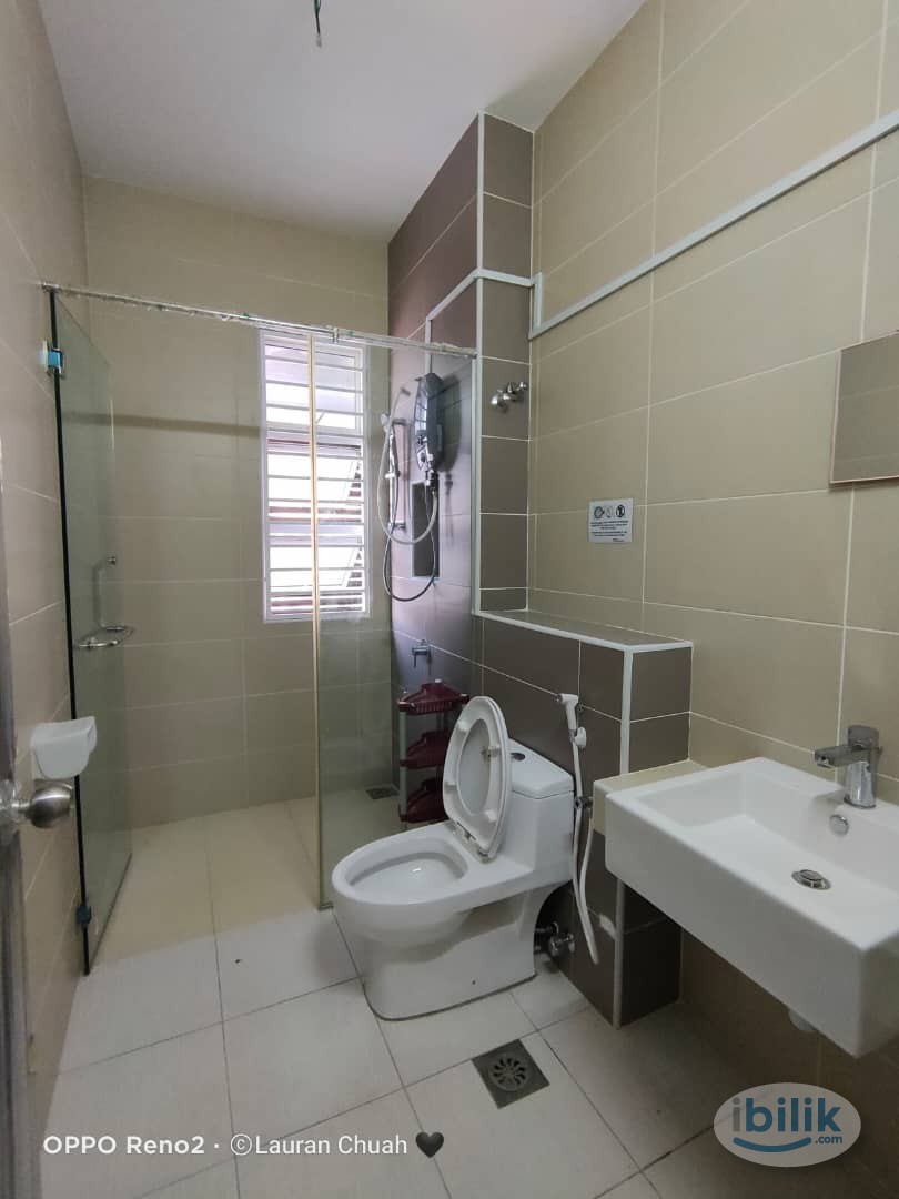 Offer Low Deposit ❗ Room for Rent at Bukit Rimau, Shah Alam - Image 3