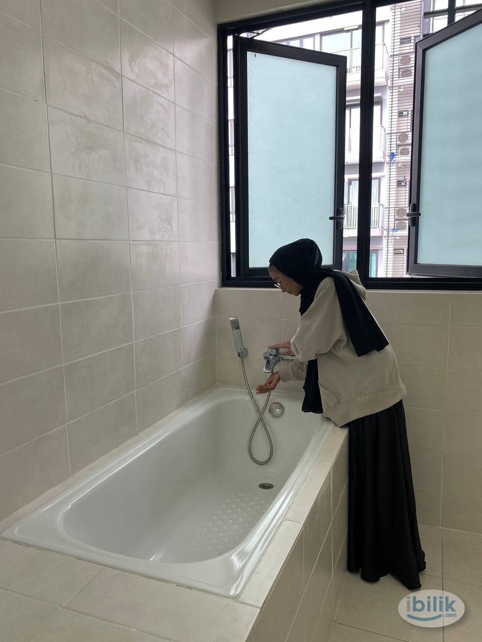 Room for Rent Available for Rent in I- Residence Shah Alam near to Central I-City mall 🏠 - Image 1