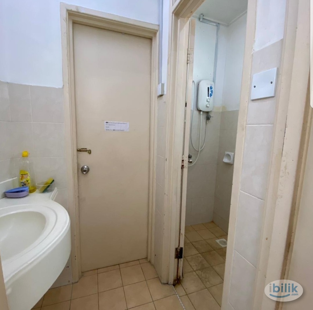 Room Rent at Sepah Puteri, Kota Damansara Near Mall / Surian MRT Station - Image 2