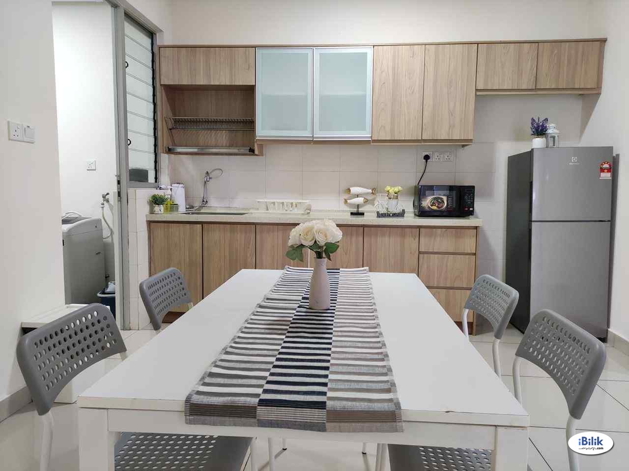 Single Room with private balcony - Image 3