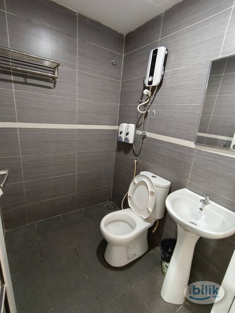Room Rental in SS15 with Zero Deposit near Subang Parade, UOA Business Park - Image 1