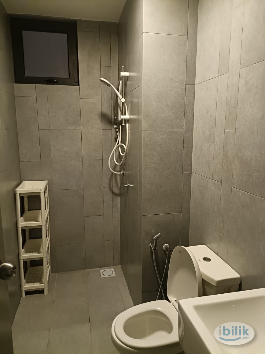 Medium Room M Vertica For Rent 8min Walking Distance To MRT LRT Station - Image 5
