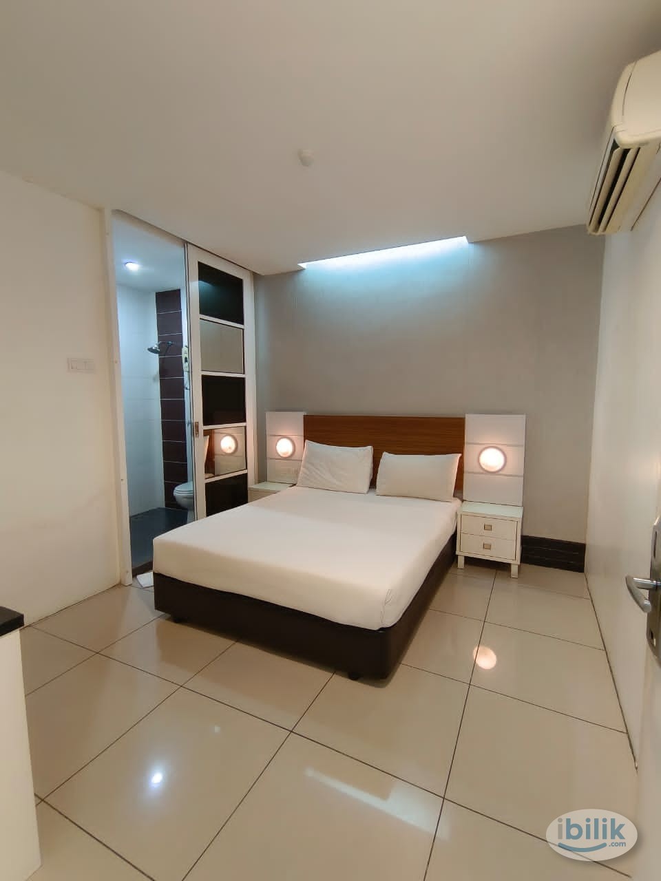 🚶‍♂️8Mins Walk To Tropicana Garden Mall🚶‍♂️ , Co Living Hotel Room With Private Bathroom 【Zero Deposit Promotion】 - Image 1