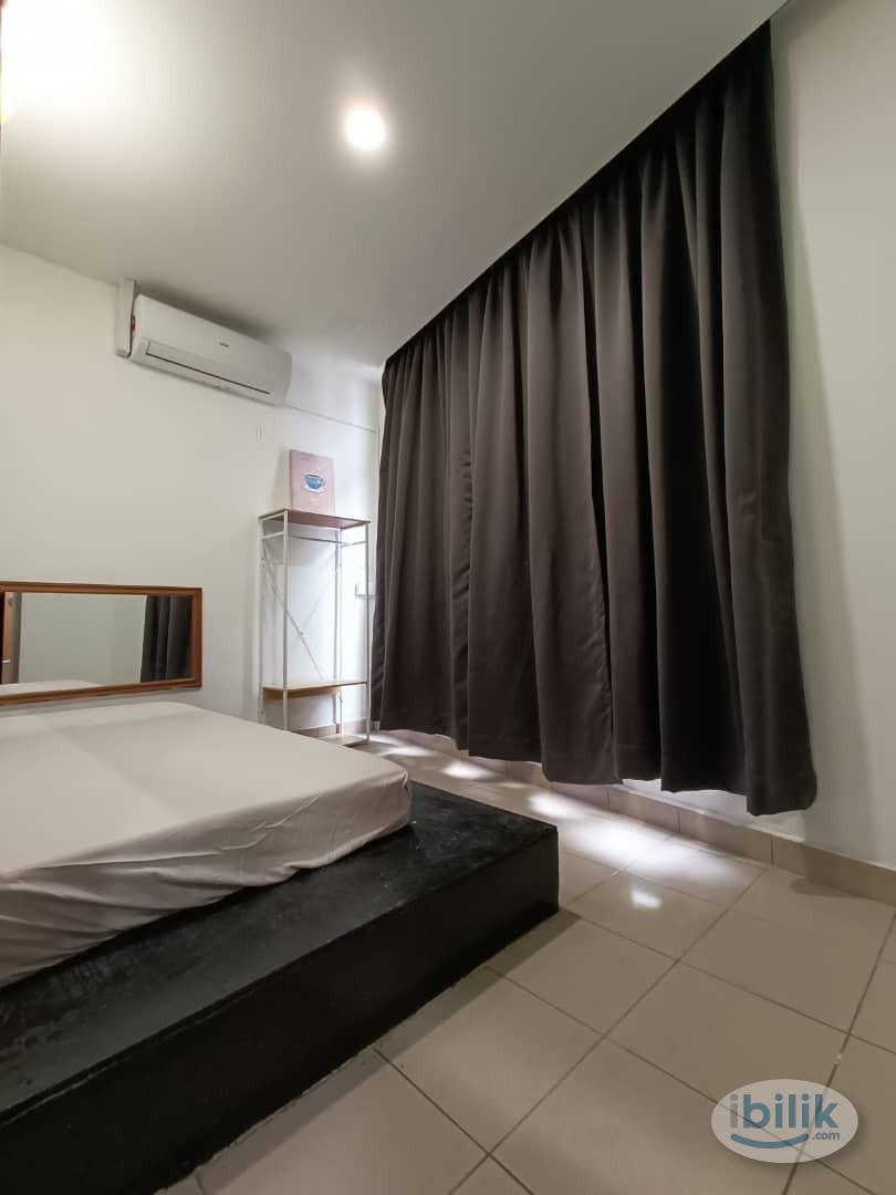 PRIVATE HOTEL STYLE COZY MASTER-BEDROOM WITH 🛁🚿PRIVATE BATHROOM 🌈 - Image 2
