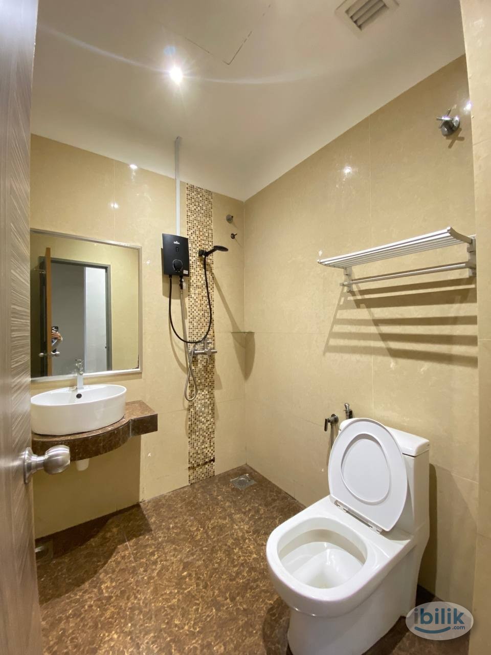 6 min drive to MyTown Cheras 🚗 Room for Rent at Shamelin Cheras - Image 2