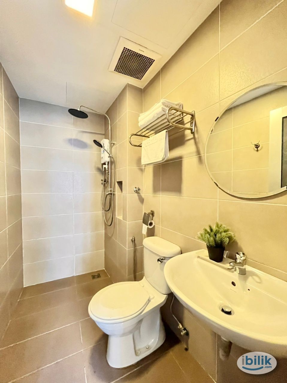 🔥🔥Setapak strategic Location🔥🔥 🎯Walking Distance to PV128 / Setapak Central Mall🎯  🛏️Nice Hotel Spec Rooms for Rent🛏️  📎 - Image 1