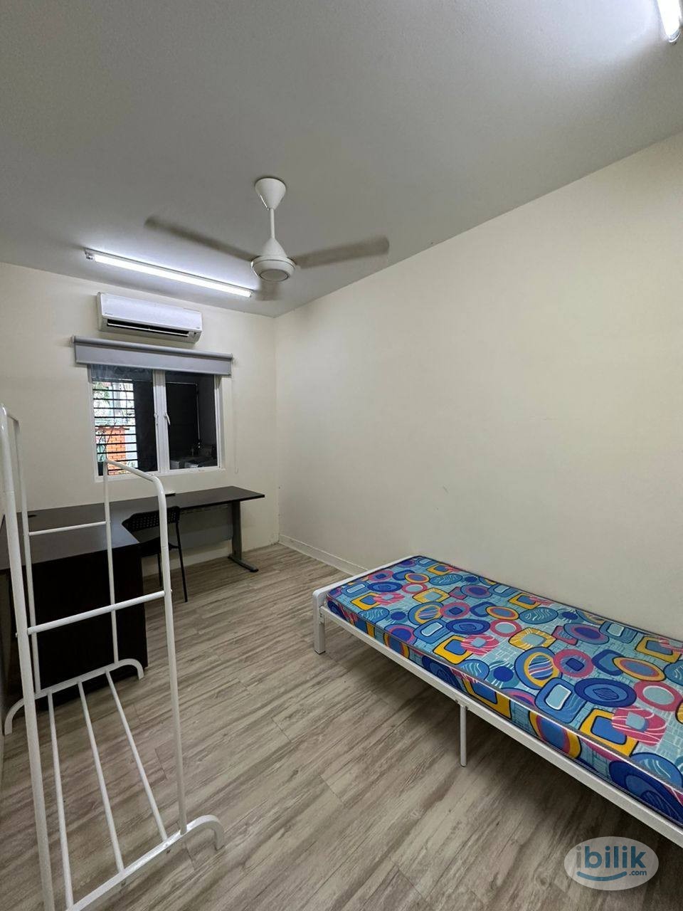 Walking distance to Kelana Jaya LRT - Image 1